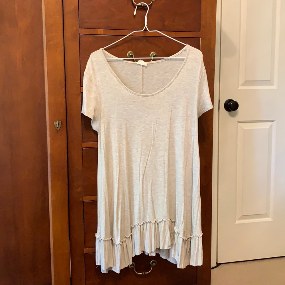 Tan T-Shirt Dress (143 Story by Line Up) (S)